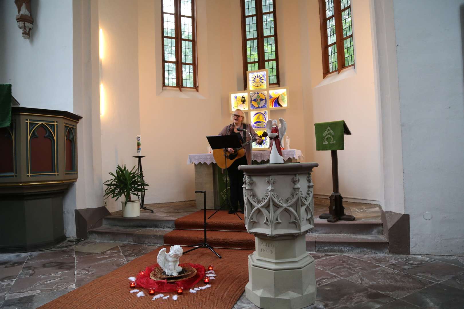 Engelkonzert mit Caroline Berndt-Uhde in der Kirche in Grünenplan