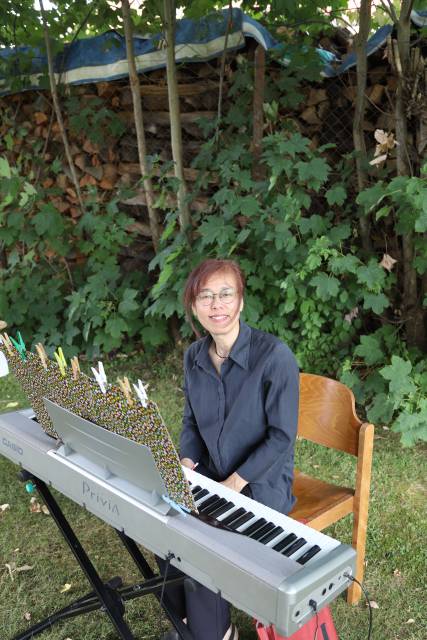 Organistin Chie Harada-Steiger spielte in der Sommerkirche
